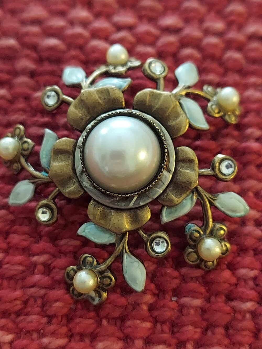 Vintage Brooch